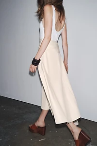 CONTRAST PLEATED DRESS