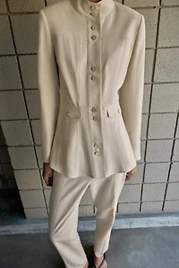 FITTED LINEN JACKET WITH SHOULDER PADS