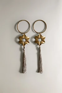 SET OF CHRISTMAS METAL TASSEL NAPKIN RINGS (SET OF 2)