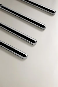 SET OF SHINY STEEL KNIVES (SET OF 4)