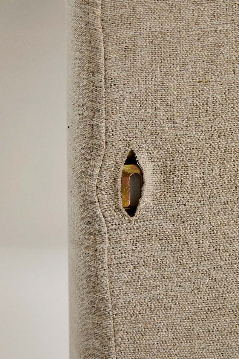 SQUARE HEADBOARD