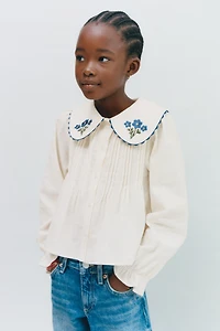 EMBROIDERED COLLAR SHIRT