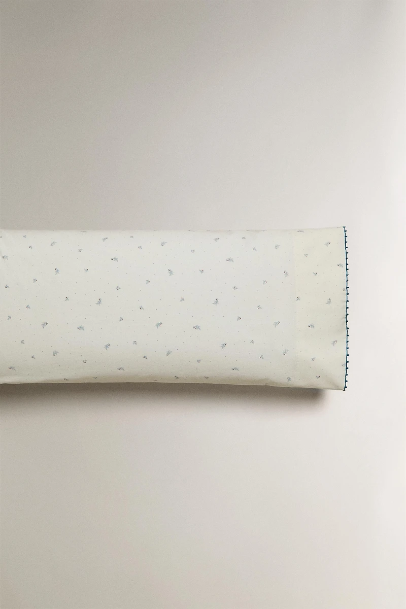 KIDS' COTTON LEAF AND DOT PILLOWCASE