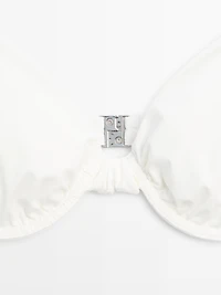 Haut de bikini froncé à armatures