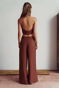 TOP COURT HALTER