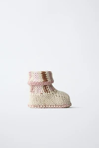 KNIT BOOTIES