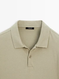 Polo micro-texture en piqué de coton