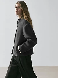 Veste en laine mélangée avec détail au col