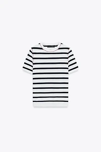 SHORT SLEEVE CONTRAST PIPING SWEATER