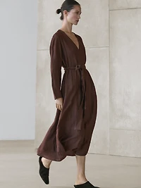 Robe midi fluide avec ceinture en lin