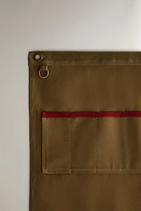 RANGEMENT MURAL DE MENUISERIE