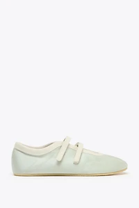 SATIN EFFECT STITCHED BALLET FLATS