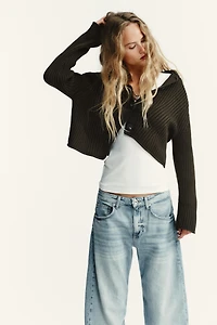 TRF SHIFTED SEAM LOW WAIST JEANS