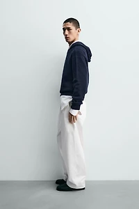 PULL EN COTON - LAINE À CAPUCHE
