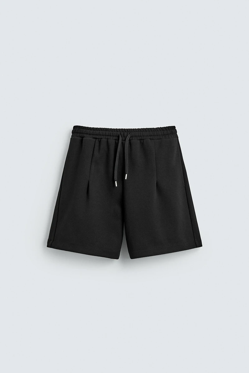 LABEL JOGGER SHORTS