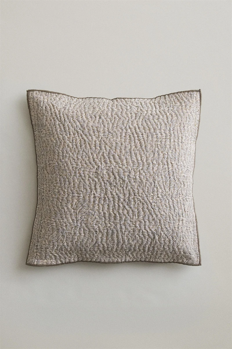 FLORAL PRINT THROW PILLOW COVER