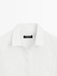 Bib front shirt with embroidered detail