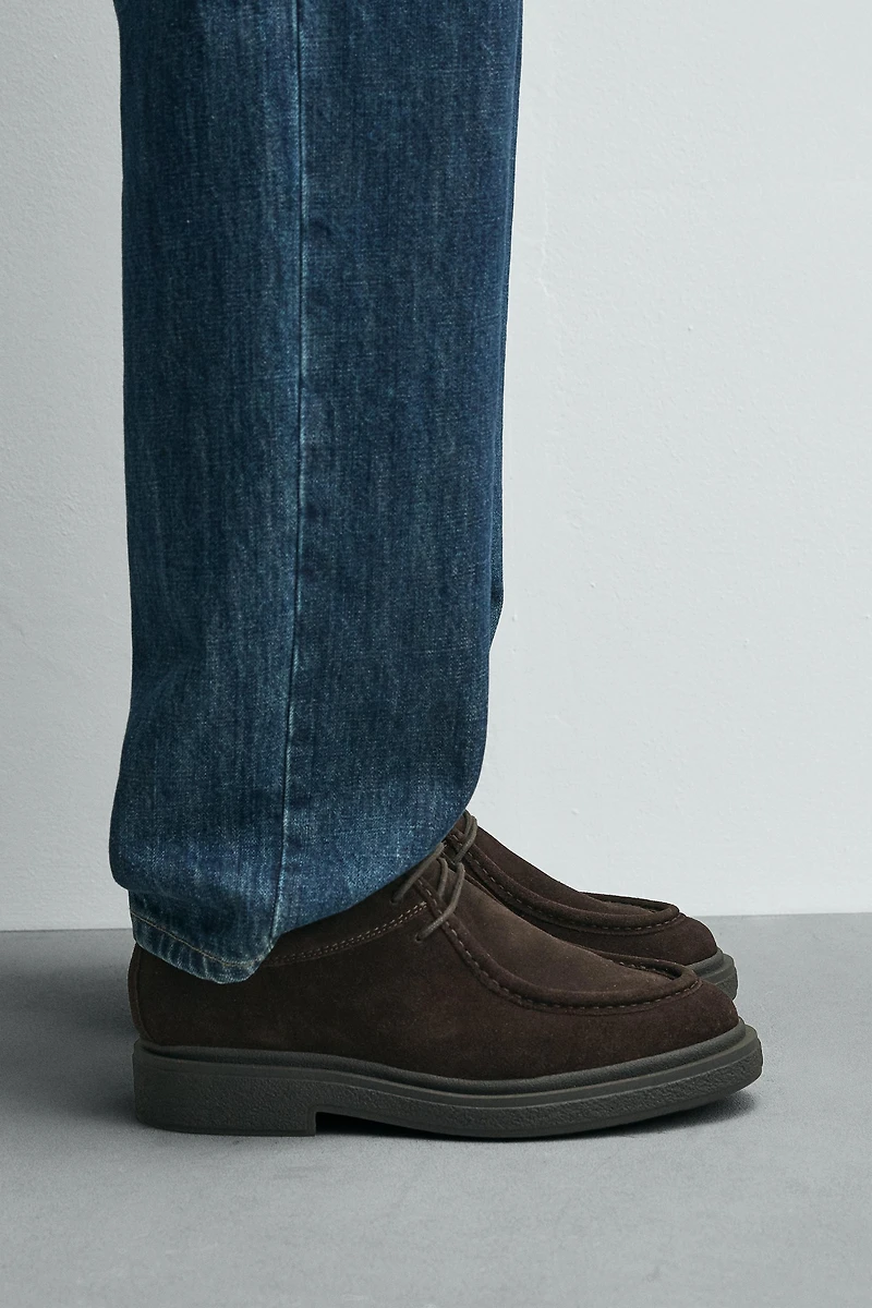 LEATHER RAISED SEAM SHOES
