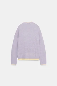 CONTRAST TRIM KNIT SWEATER
