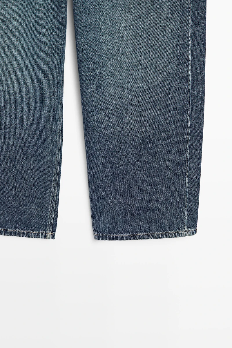 Mid-waist cropped wide-leg jeans