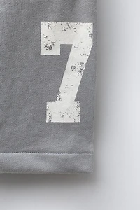 VARSITY LABEL JOGGER SHORTS