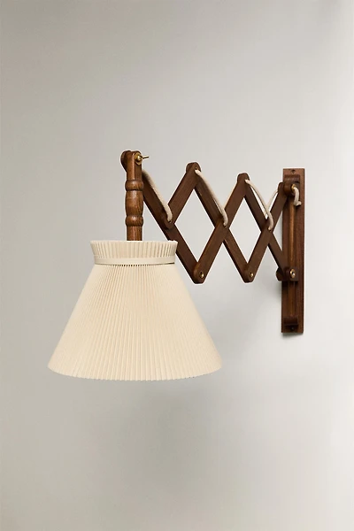 LAMP | WOOD WALL SCONCE