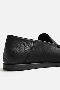 CASUAL LEATHER LOAFERS
