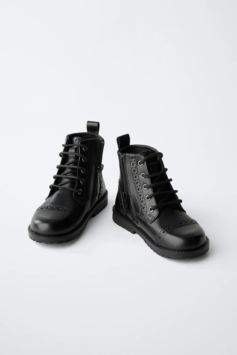 LEATHER BOOTS