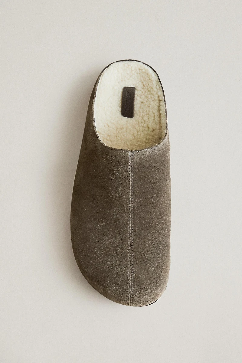 WARM LEATHER MINIMAL CLOGS