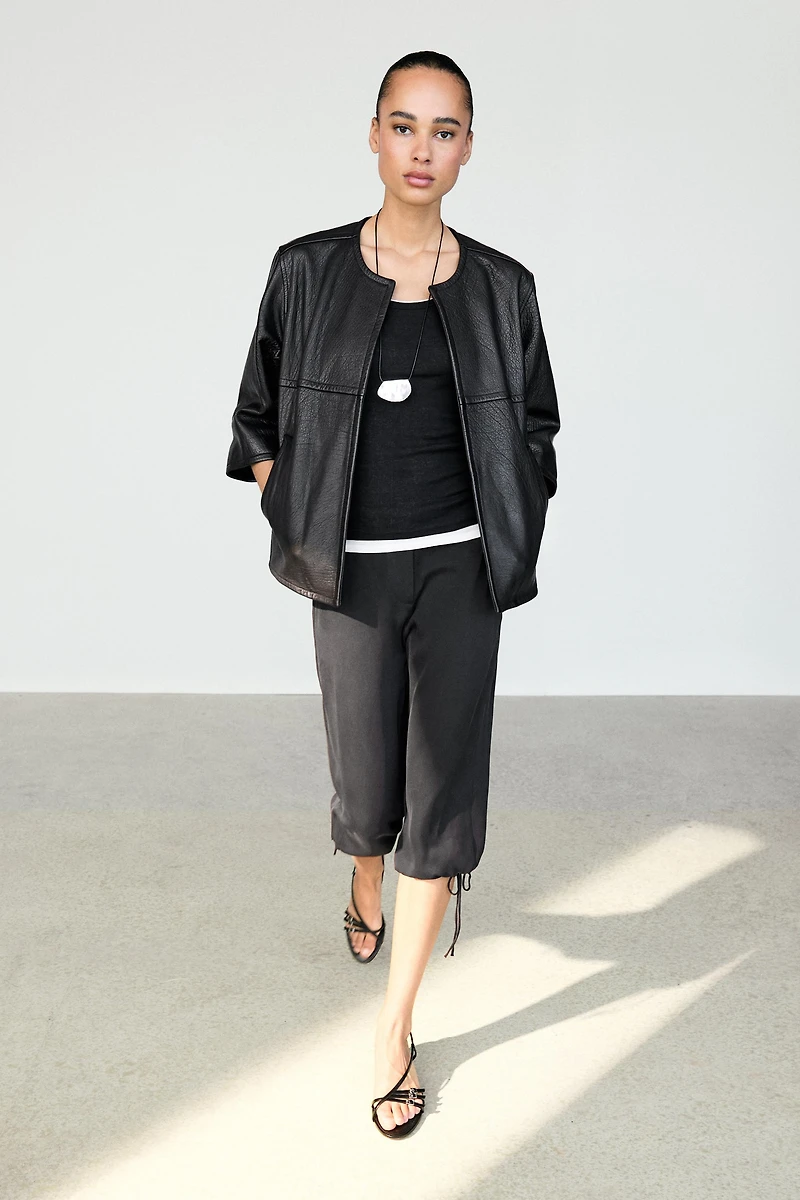 Pantalon capri à nouer en mélange de soie