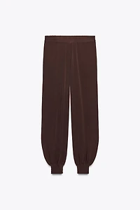 PANTALON EN MAILLE BOUFFANT