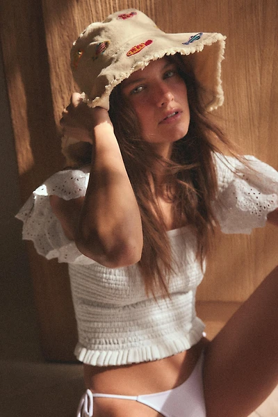 EMBROIDERED FISH BUCKET HAT