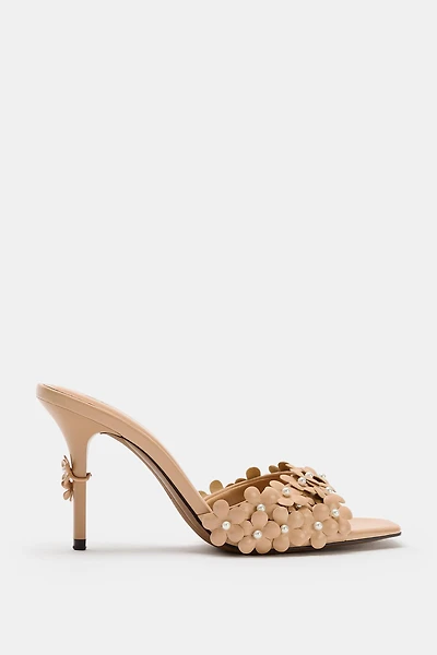 FLORAL APPLIQUE HEELED SANDALS