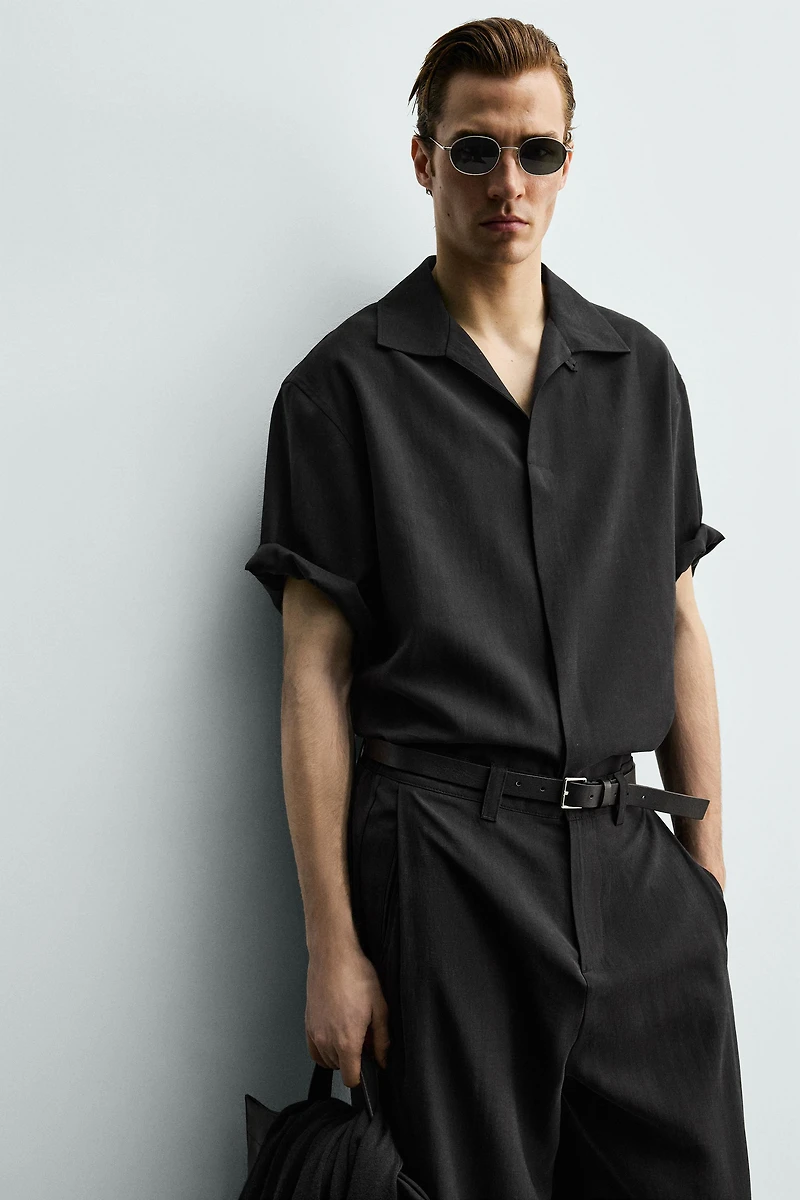 RELAXED FIT FLOWY SHIRT