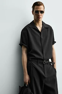 RELAXED FIT FLOWY SHIRT