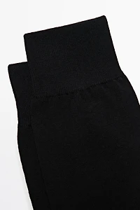 Plain cotton blend knit socks