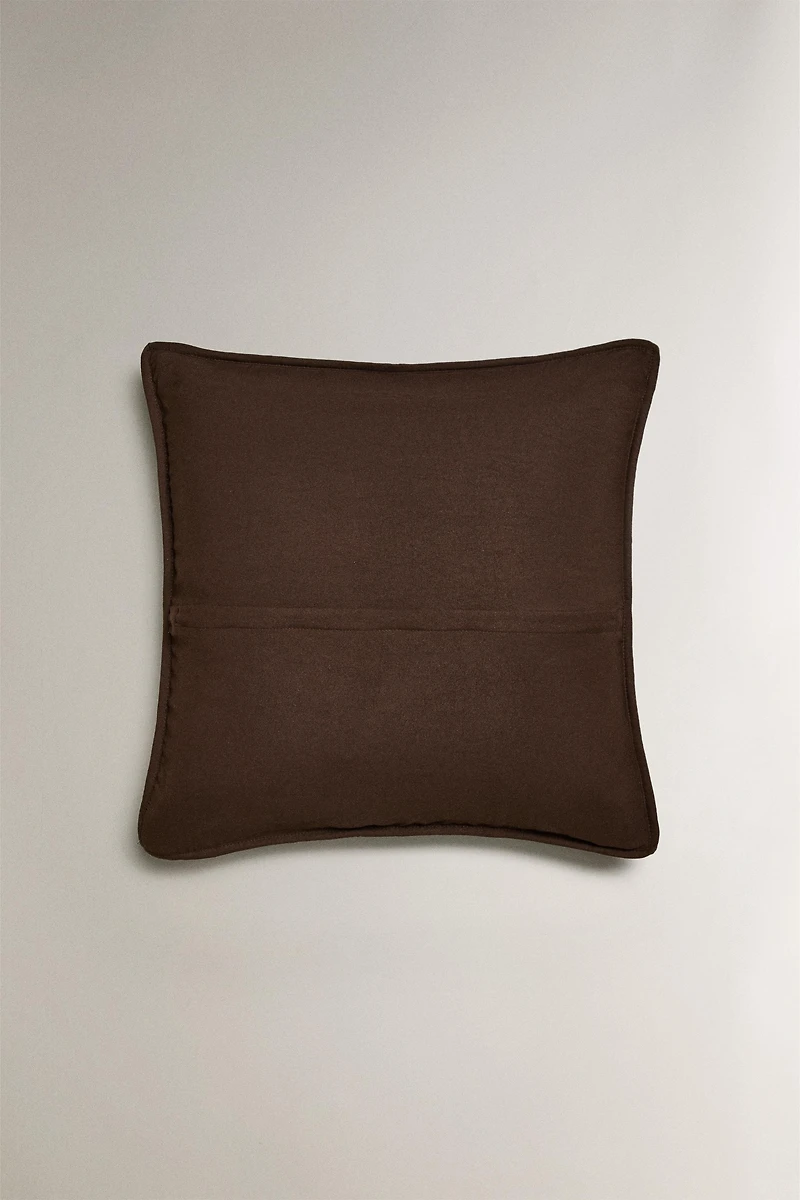 MICROFIBER PILLOW SHAM FOR QUILT