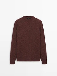 Wool blend sweater with crew neck