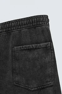 PANTALON DE JOGGING COUPE DÉCONTRACTÉE DÉLAVÉ