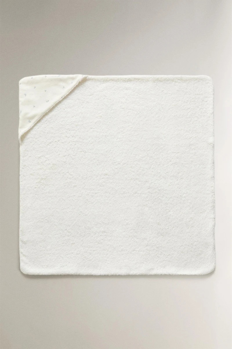 FLORAL HOODED BABY TOWEL