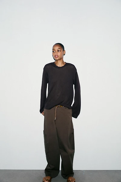 TOP EN MAILLE AJOURÉ