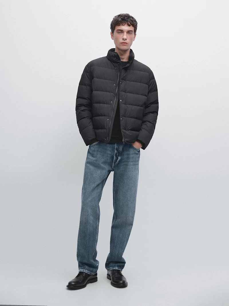 Water-repellent puffer jacket with down blend