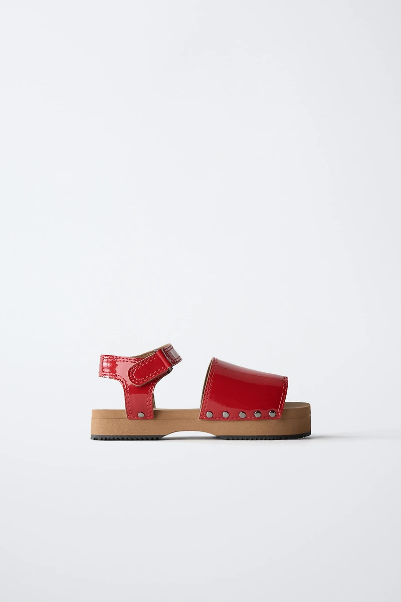 PATENT CLOGS