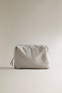 CHILDREN'S GINGHAM TOILETRY BAG