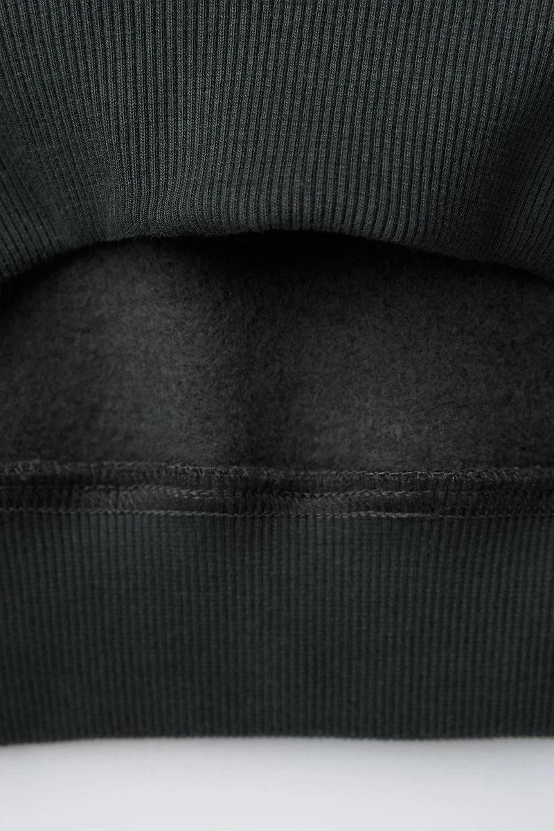 VELVET BOW SWEATSHIRT