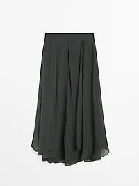 Long flowing skirt with ruffles