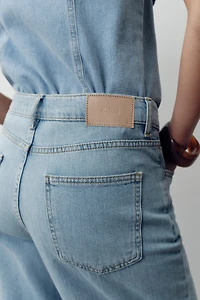 Z1975 HIGH-WAIST STRAIGHT FULL-LENGTH JEANS
