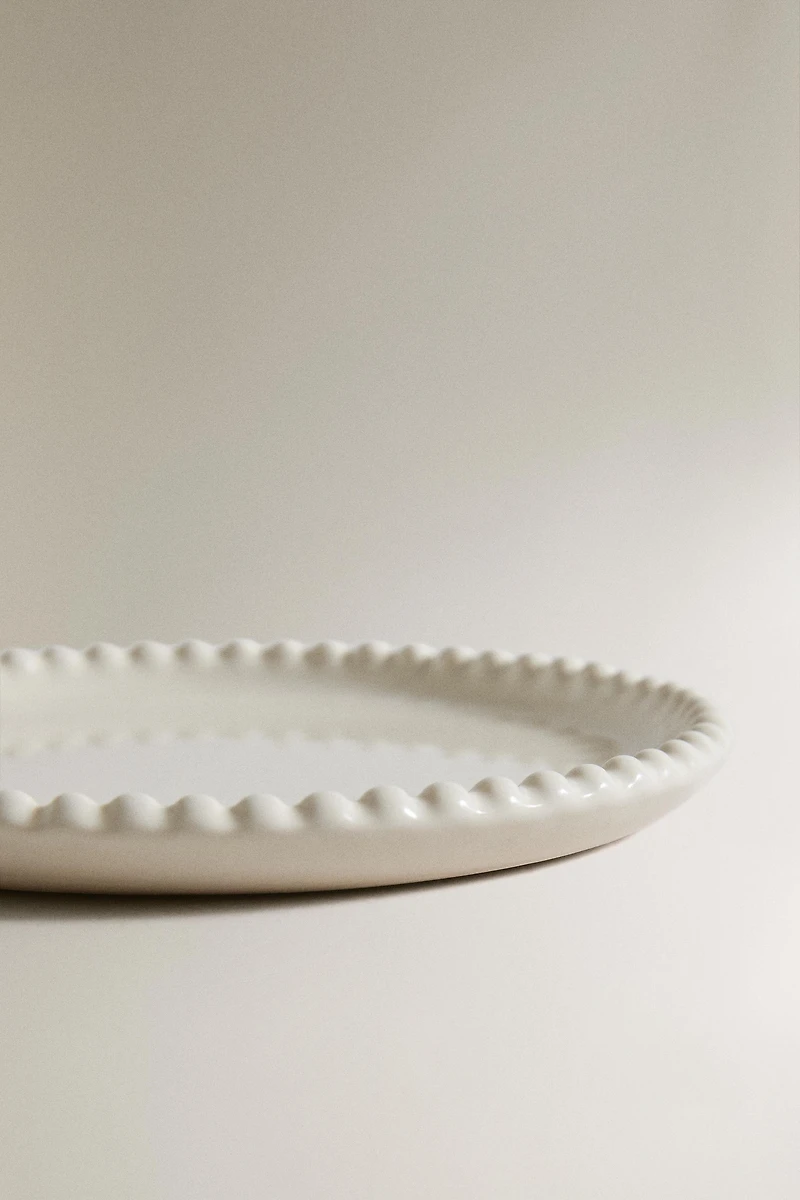 ROUND CERAMIC TRAY