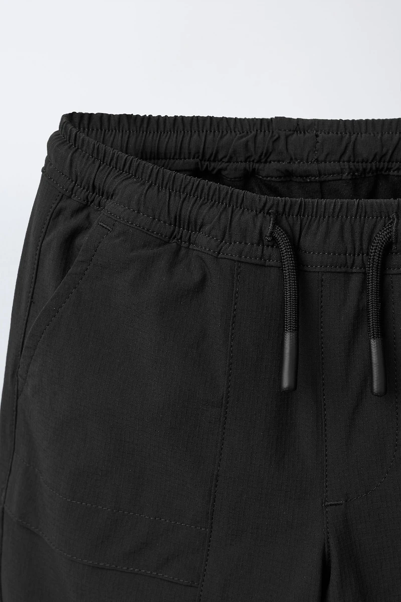 TECHNICAL JOGGER PANTS