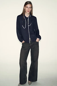 CONTRAST TOPSTITCHING TIE BLOUSE